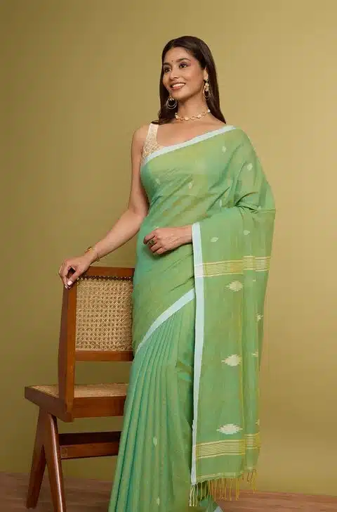 handwoven saree